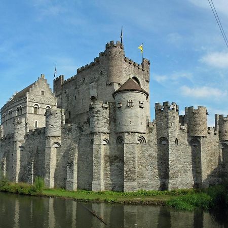 Burgstraat 17 Apartment In Exclusive Patrician House In Medieval ヘント エクステリア 写真